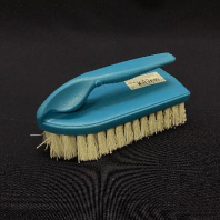 Щетка универсальная 1шт УТЮГ БОЛЬШАЯ (Д12см/Ш3,5см/В5см) 