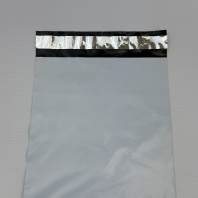 Пакет КУРЬЕРСКИЙ 19х24+4см (50) УП=100шт БЕЛЫЙ с клеевым клапаном БЕЗ КАРМАНА (внутри чёрный) 